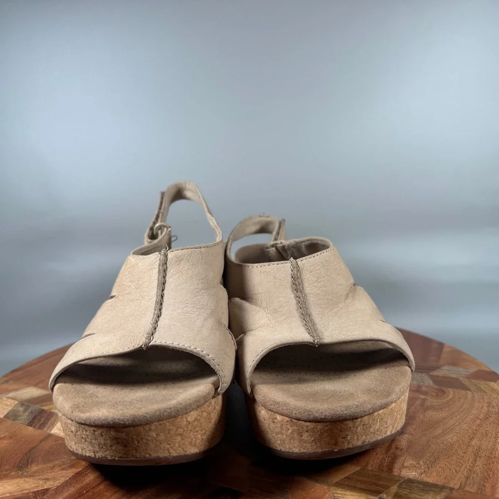 Clarks Collection Womens Taupe Leather Cork Wedge Sandals 8.5 M 261329474060
